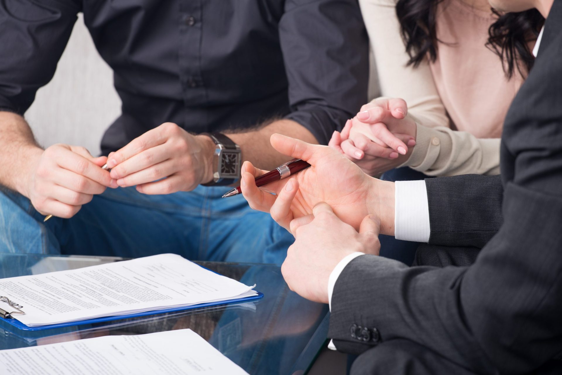 young couple and injury attorney photo young couple and injury lawyer photo